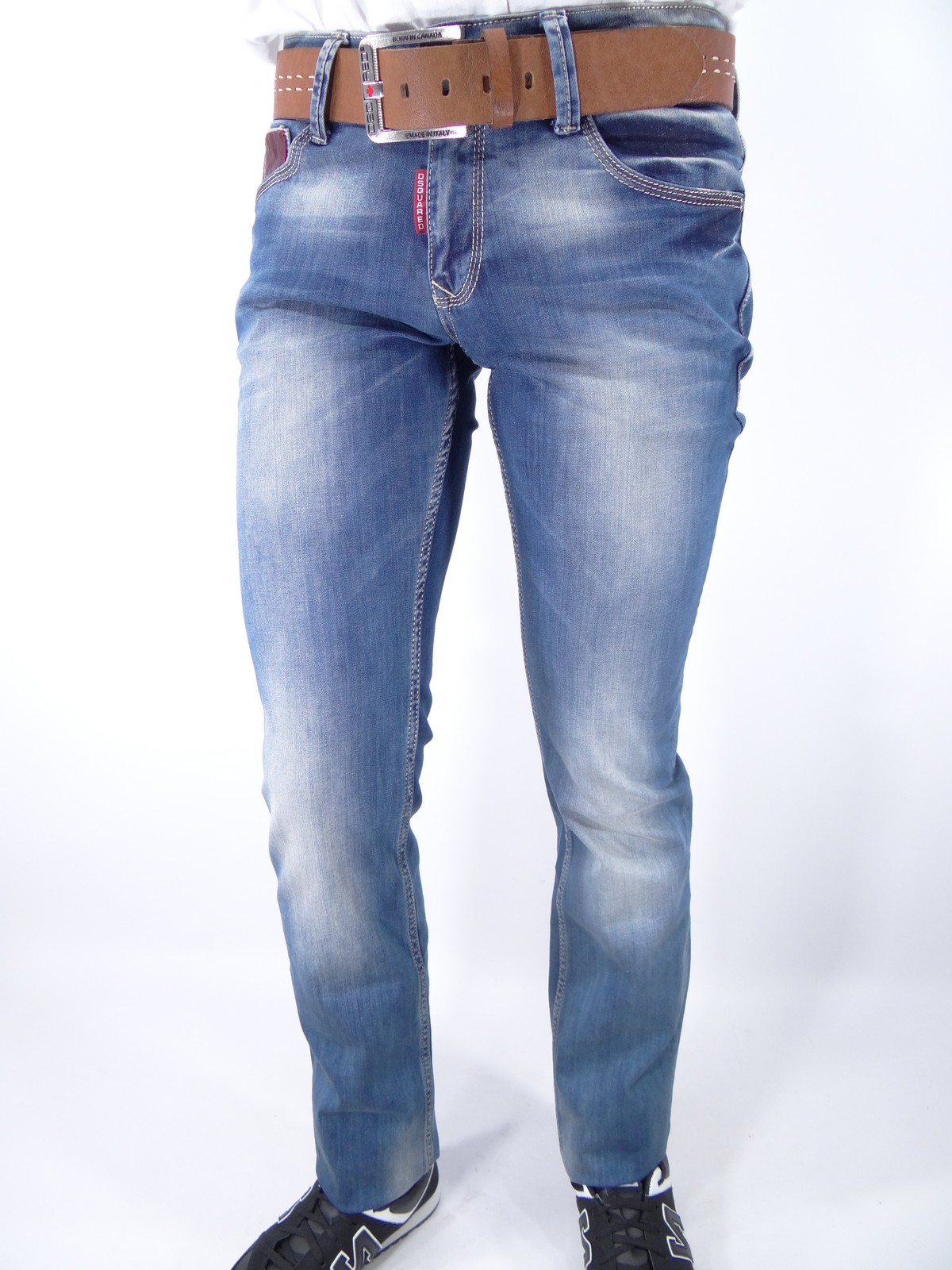 Джинсы Dsquared