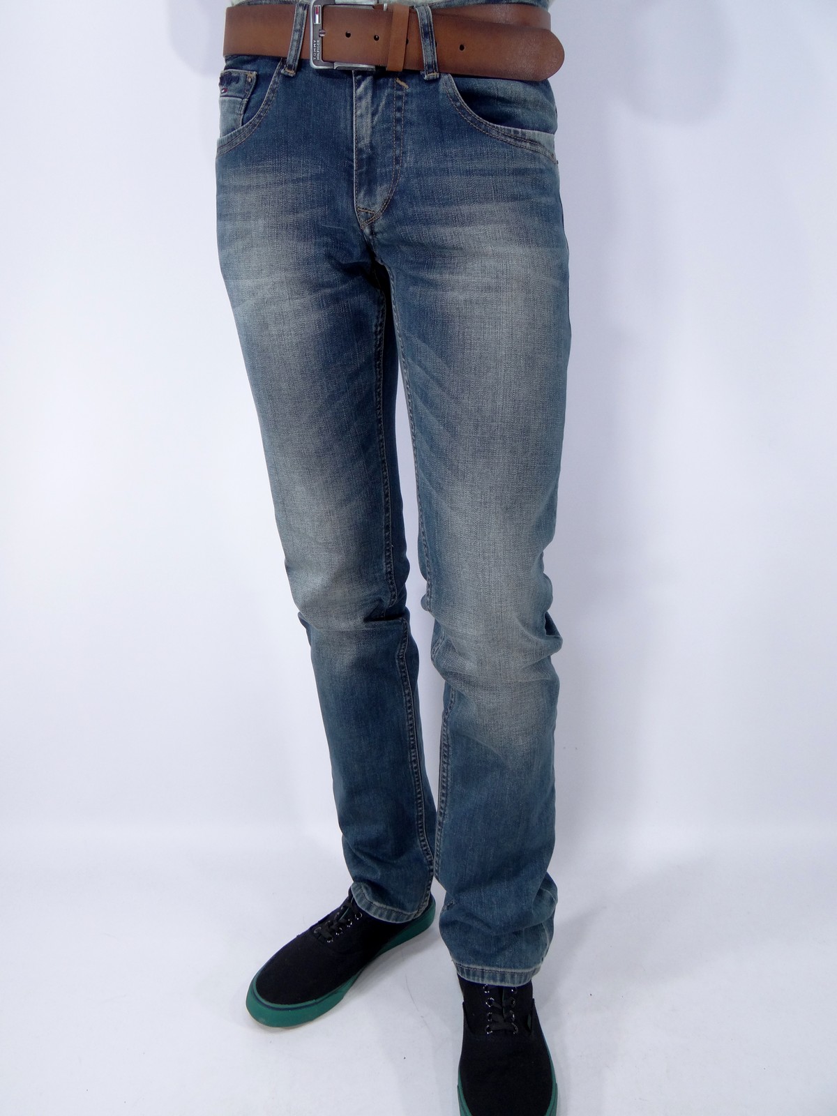 Джинсы Tommy Hilfiger